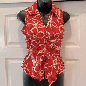 Jones New York signature petite Floral Red Sleeveless Button-Up Top , size PS